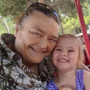 Meet your Posher, Lynne